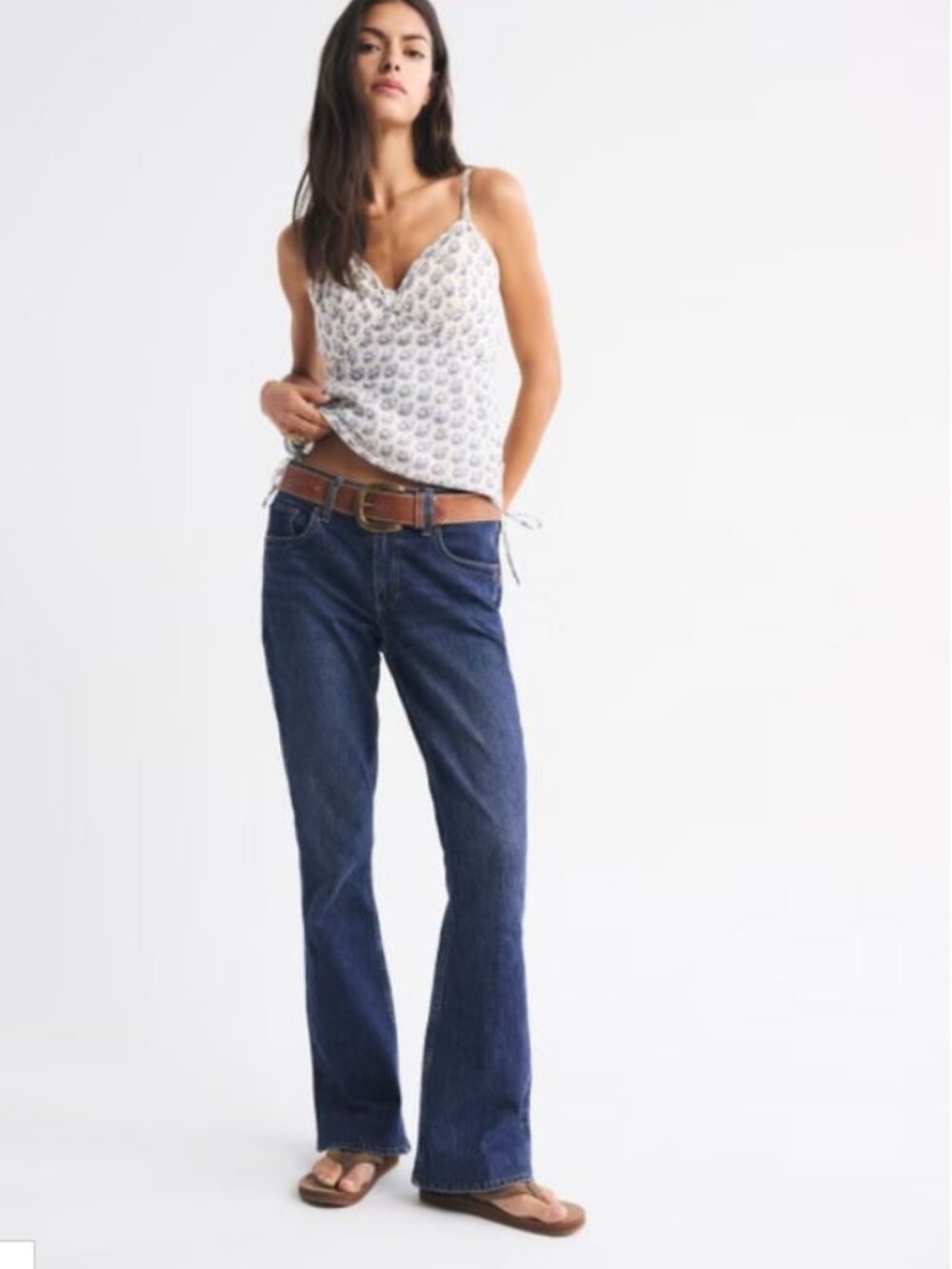 Abercrombie & Fitch Mid Rise Bootcut Jean Curve Love 26/2 R (Dark wash)